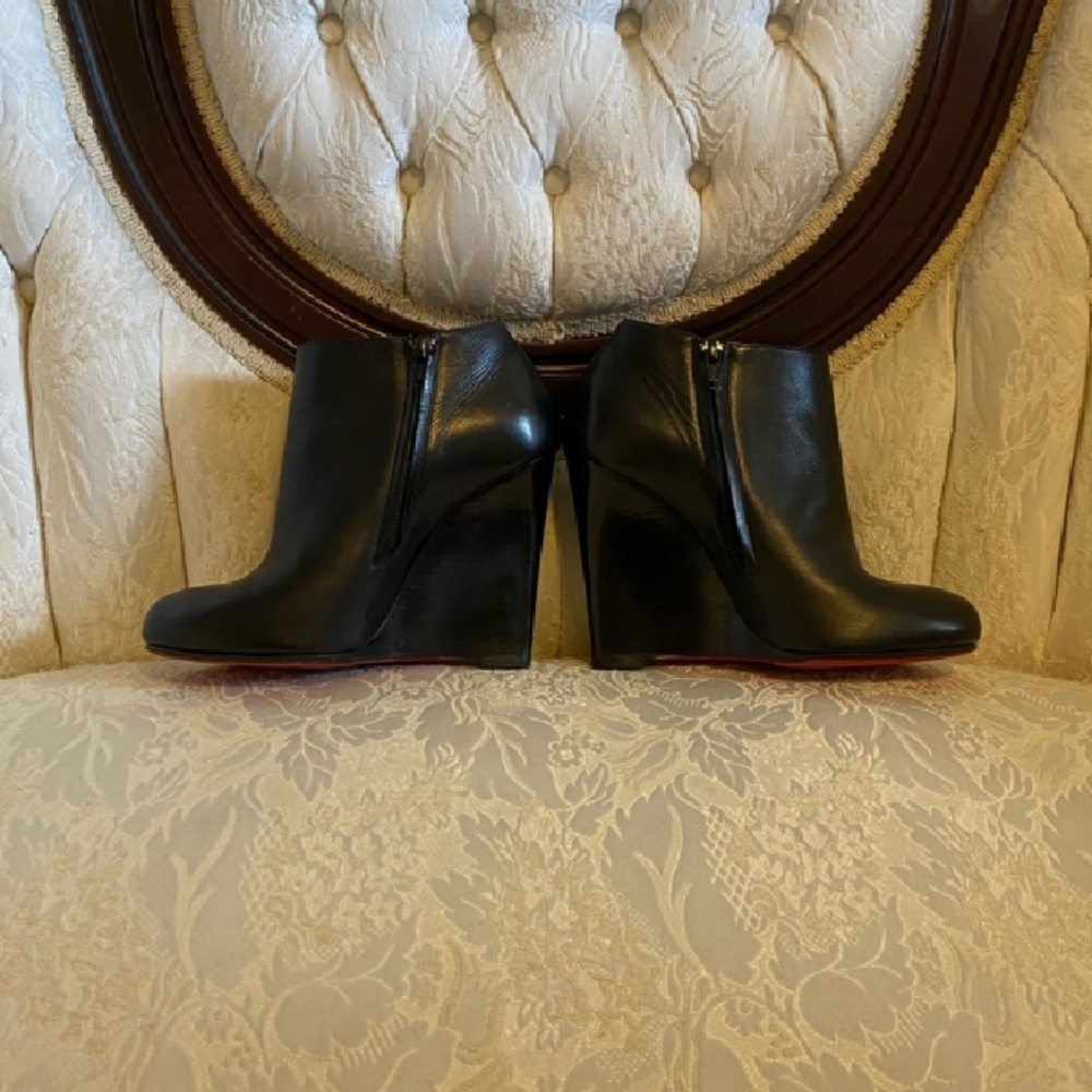 Authentic Christian Louboutin Belle Wedge Booties